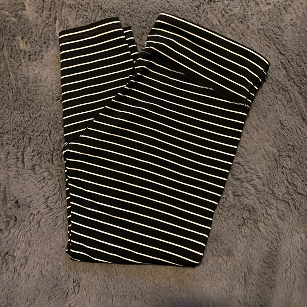 striped leggings